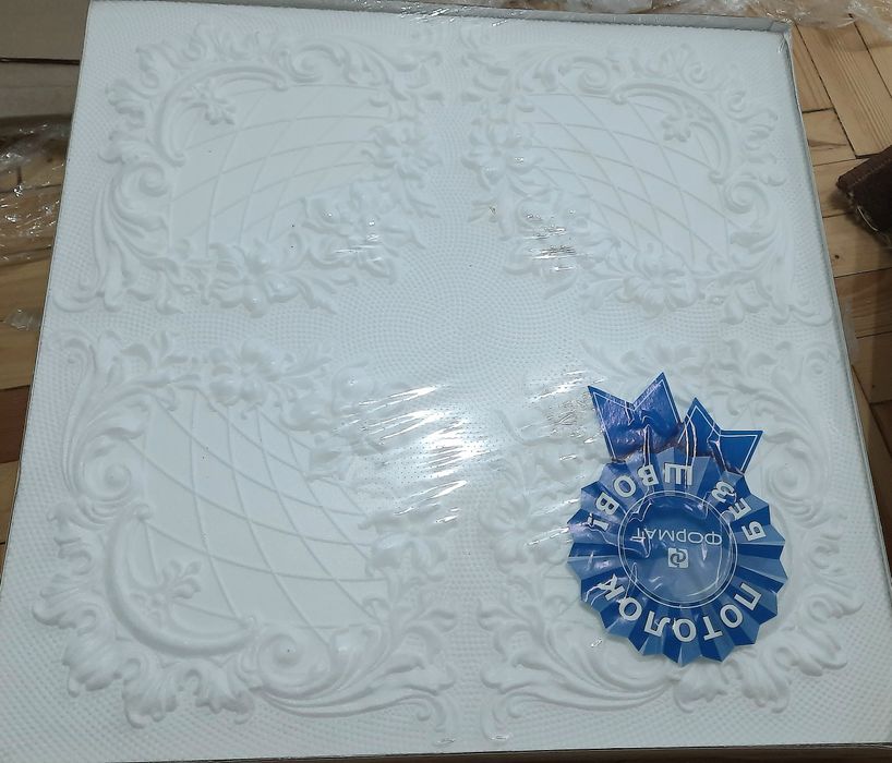 Плитка потолочная декоративная