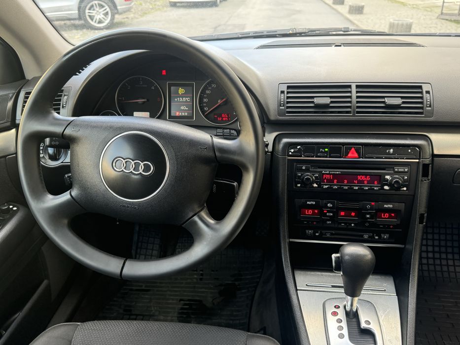 Продам Audi A4B6 Automat