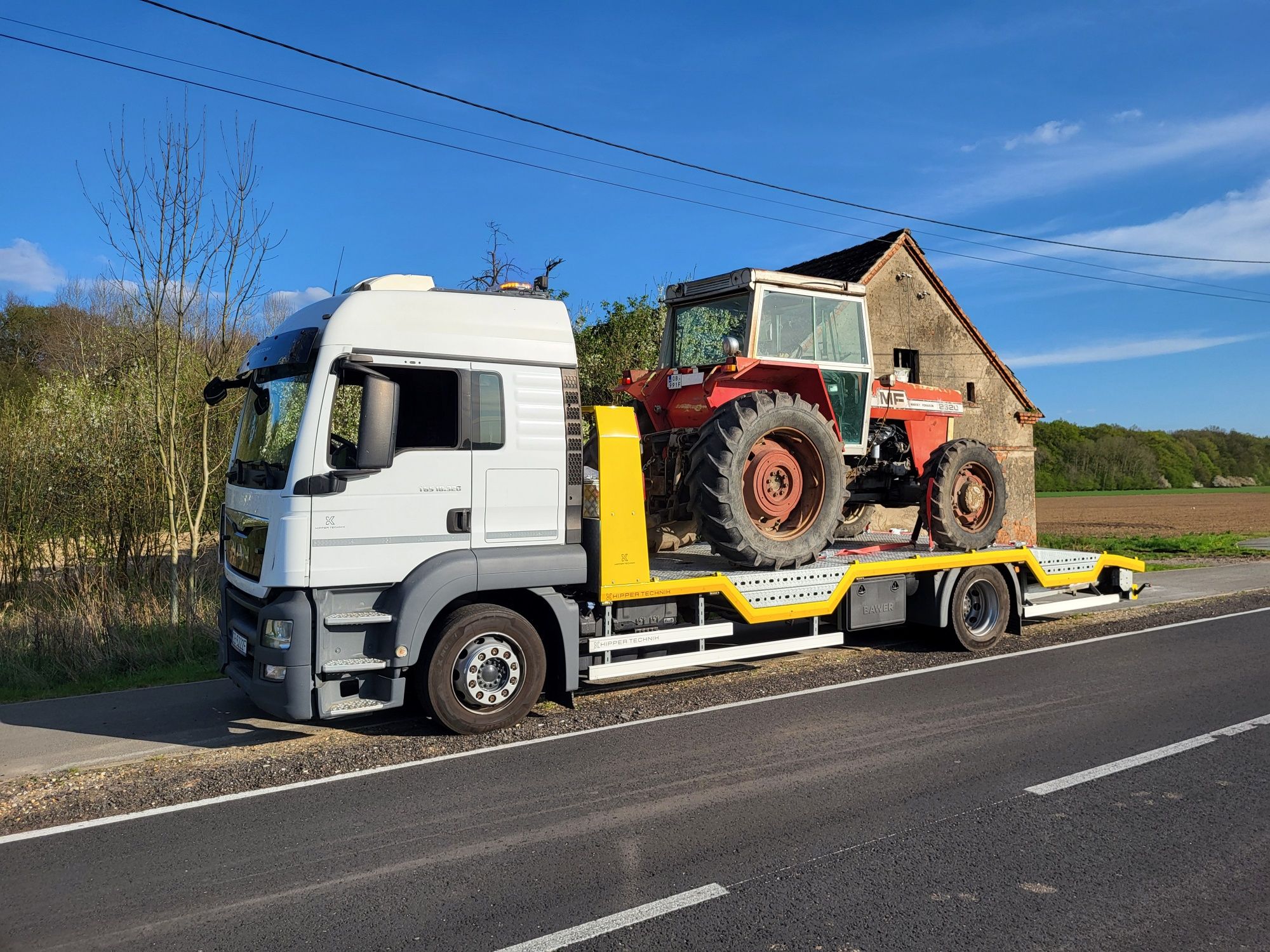 LAWETA-BRZEG.PL POMOC DROGOWA transport Traktor Koparka Widlak Maszyny