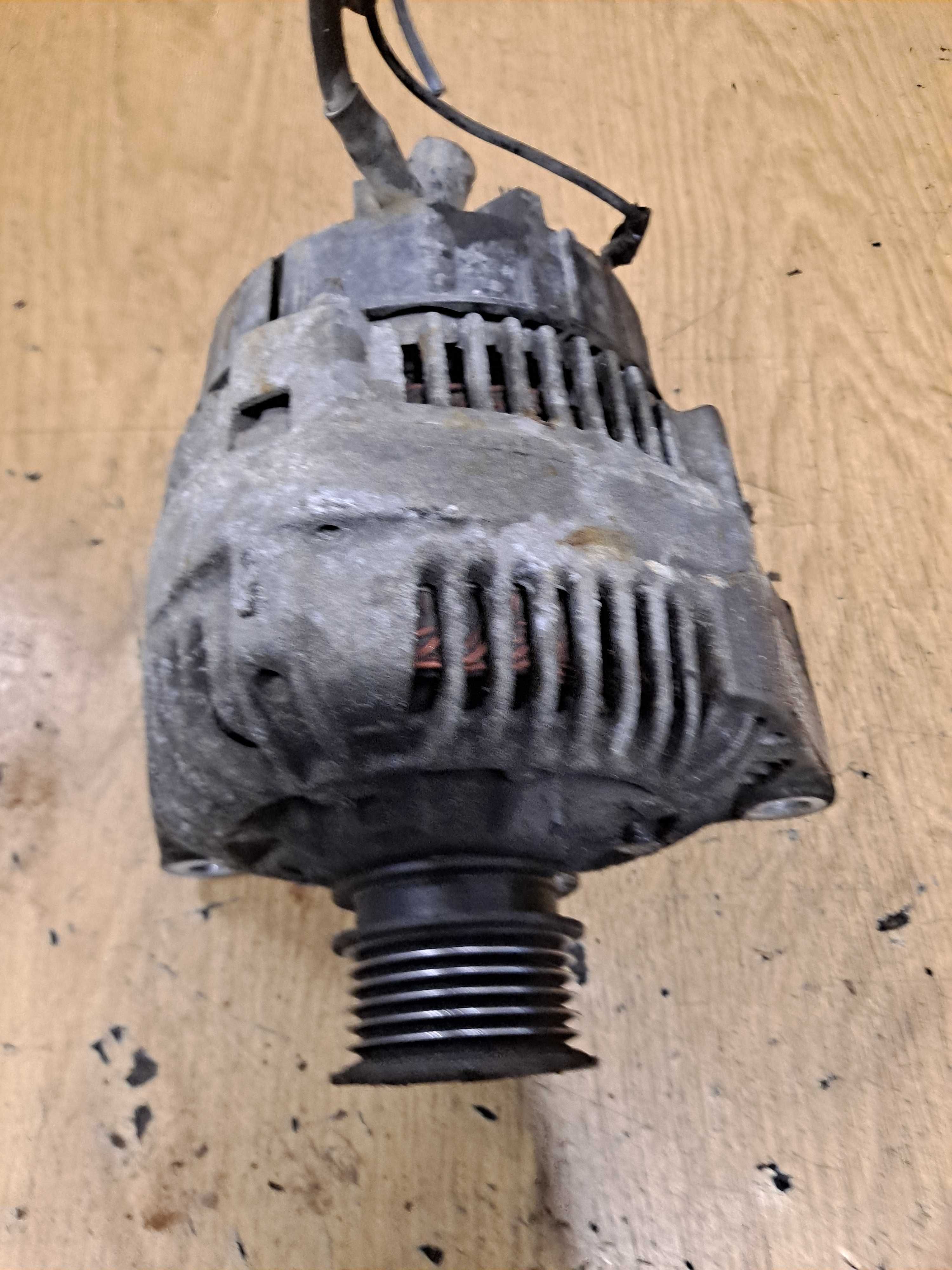 Mercedes slk 200 r170 2.0 Alternator