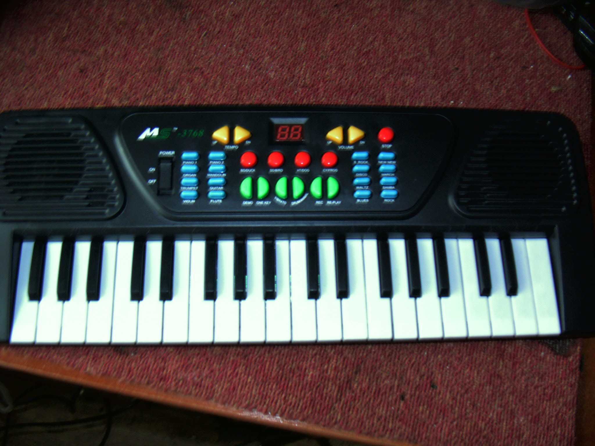 Keyboard Pianino Fortepian