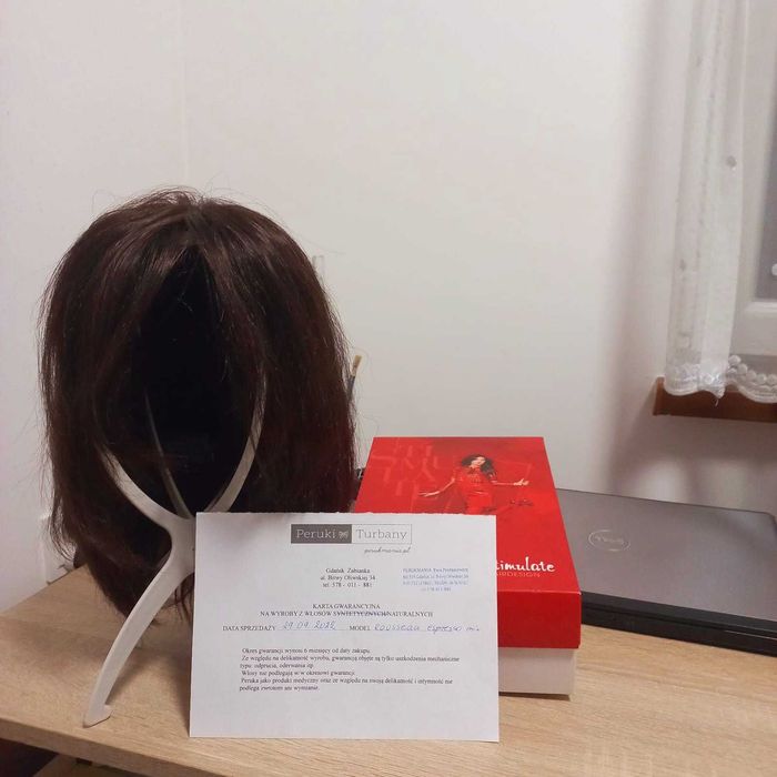 Elegancka peruka z włosa naturalnego - stan idealny, okazja!