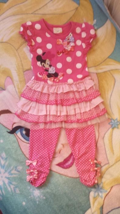 Śliczny komplet myszka minnie 2 - 3 lat