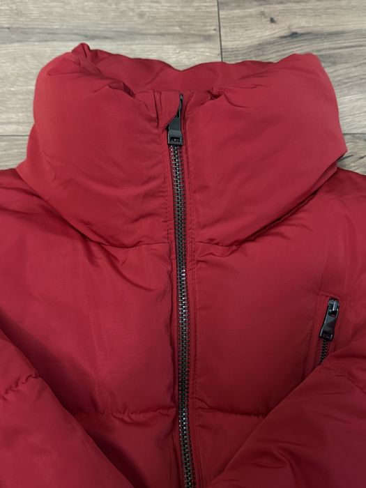 Пуховик Bershka .