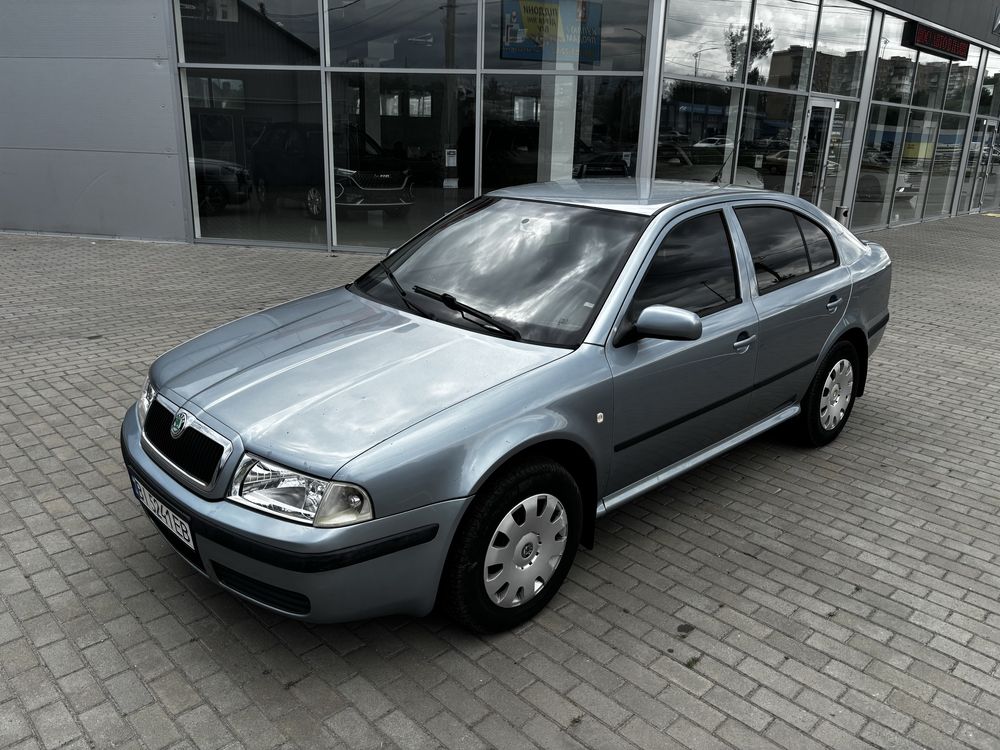 Продам Skoda Okrtavia 1.6 mpi газ/бензин