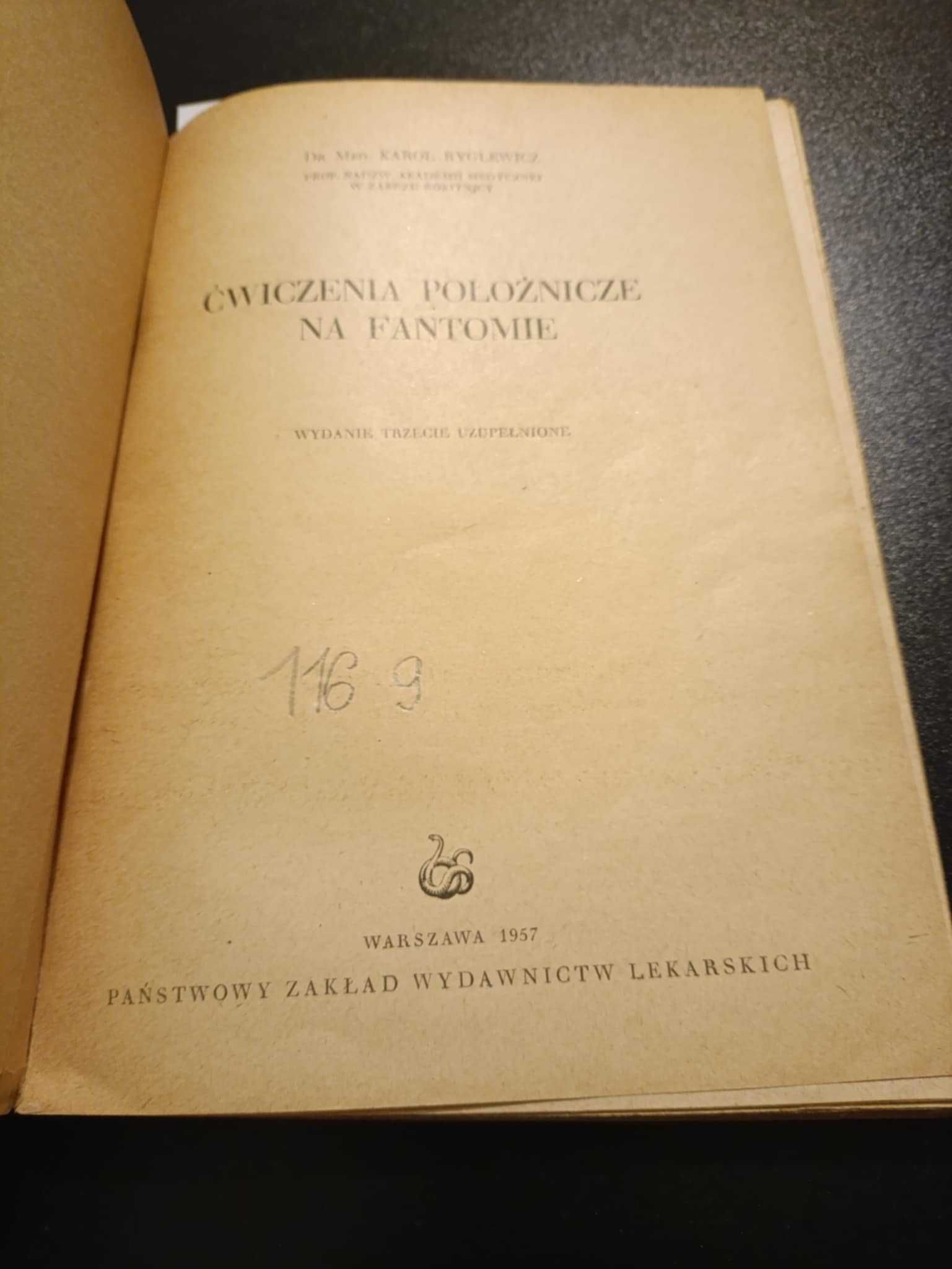 Ćwiczenia położnicze na fantomie - Karol Ryglewicz z 1957 roku