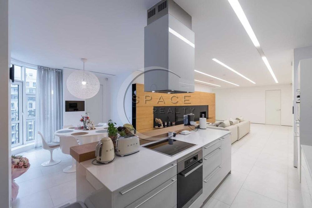 Оренда квартири Триумф Печерськ Київ 200м2