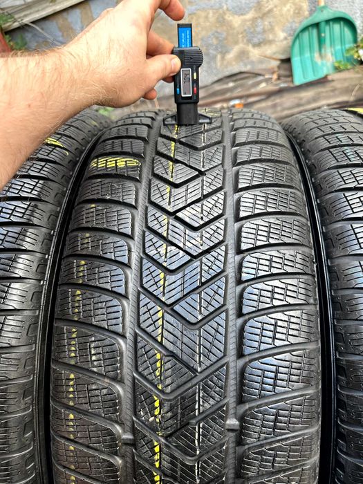 Шины БУ 255 55 R 19 Pirelli Scorpion Winter