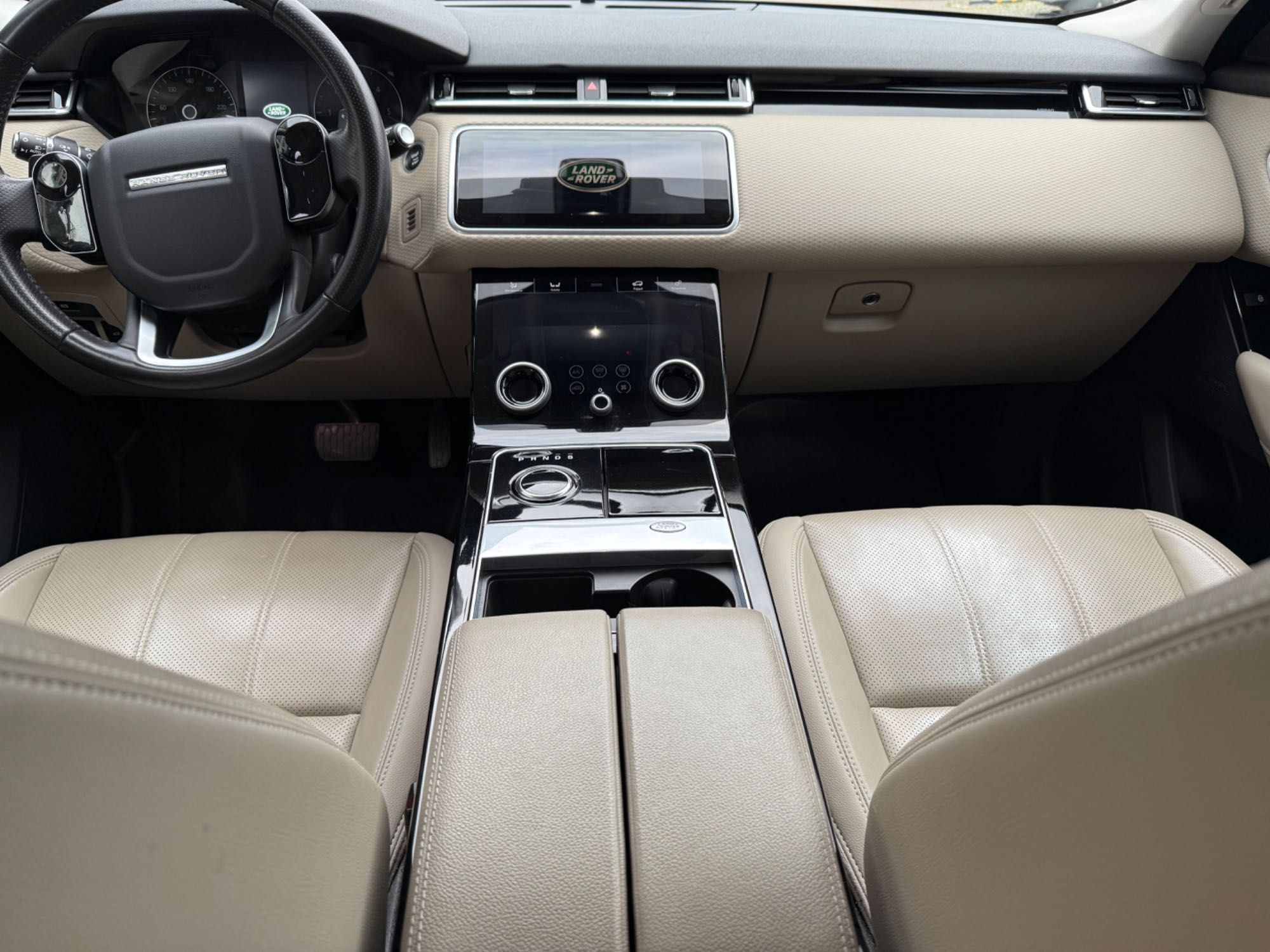 Range Rover Velar 2,0 d