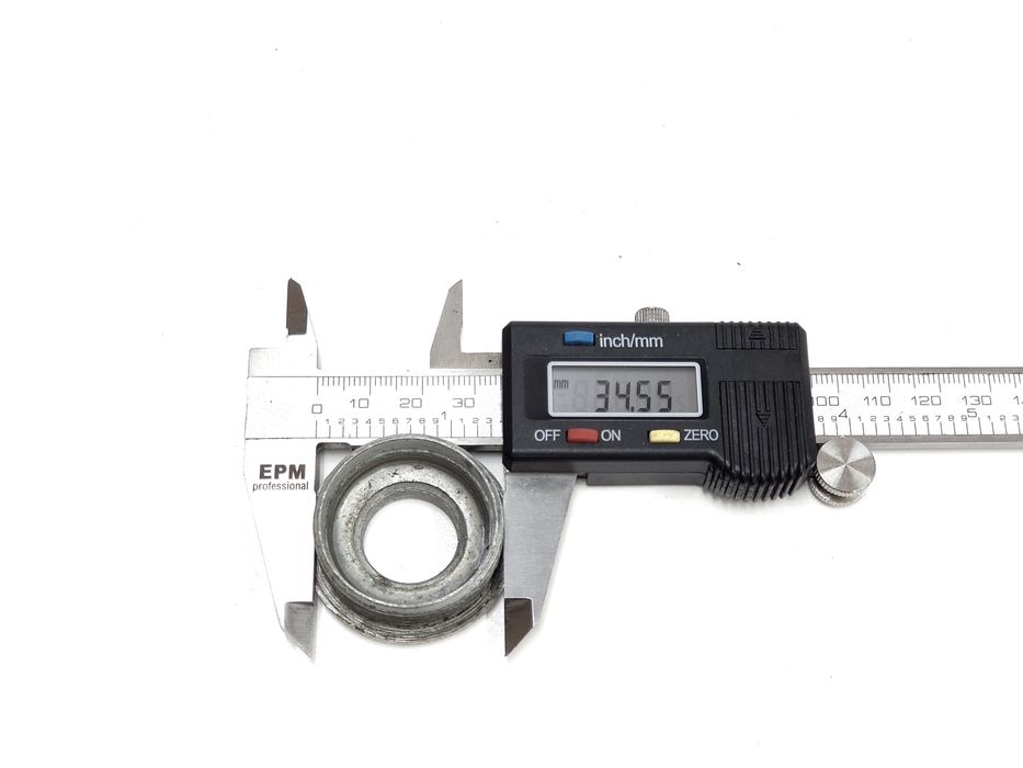 Miska wkręcana suportu ZZR Romet Universal PRL 34,5 mm