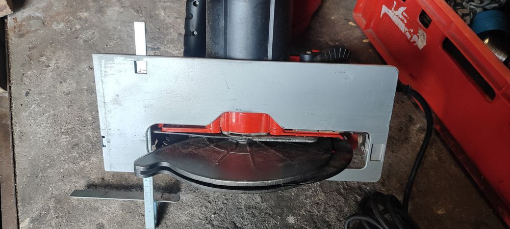 Продам ручну циркулярку