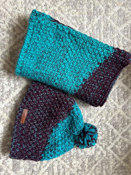 Zestaw czapka + komin- marki Wedze