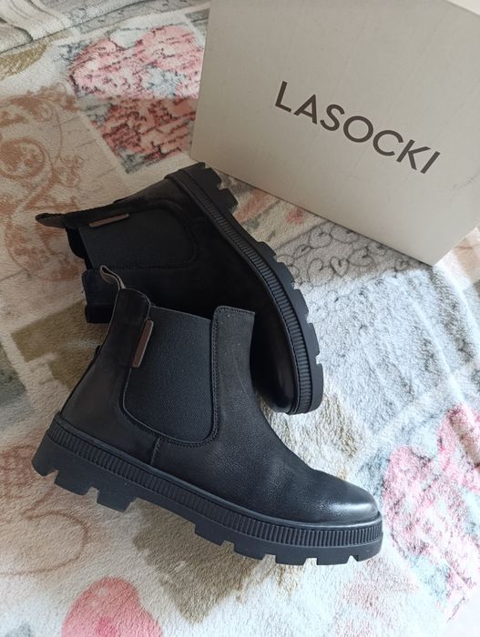 Nowe skórzane botki Lasocki czarne brązowe