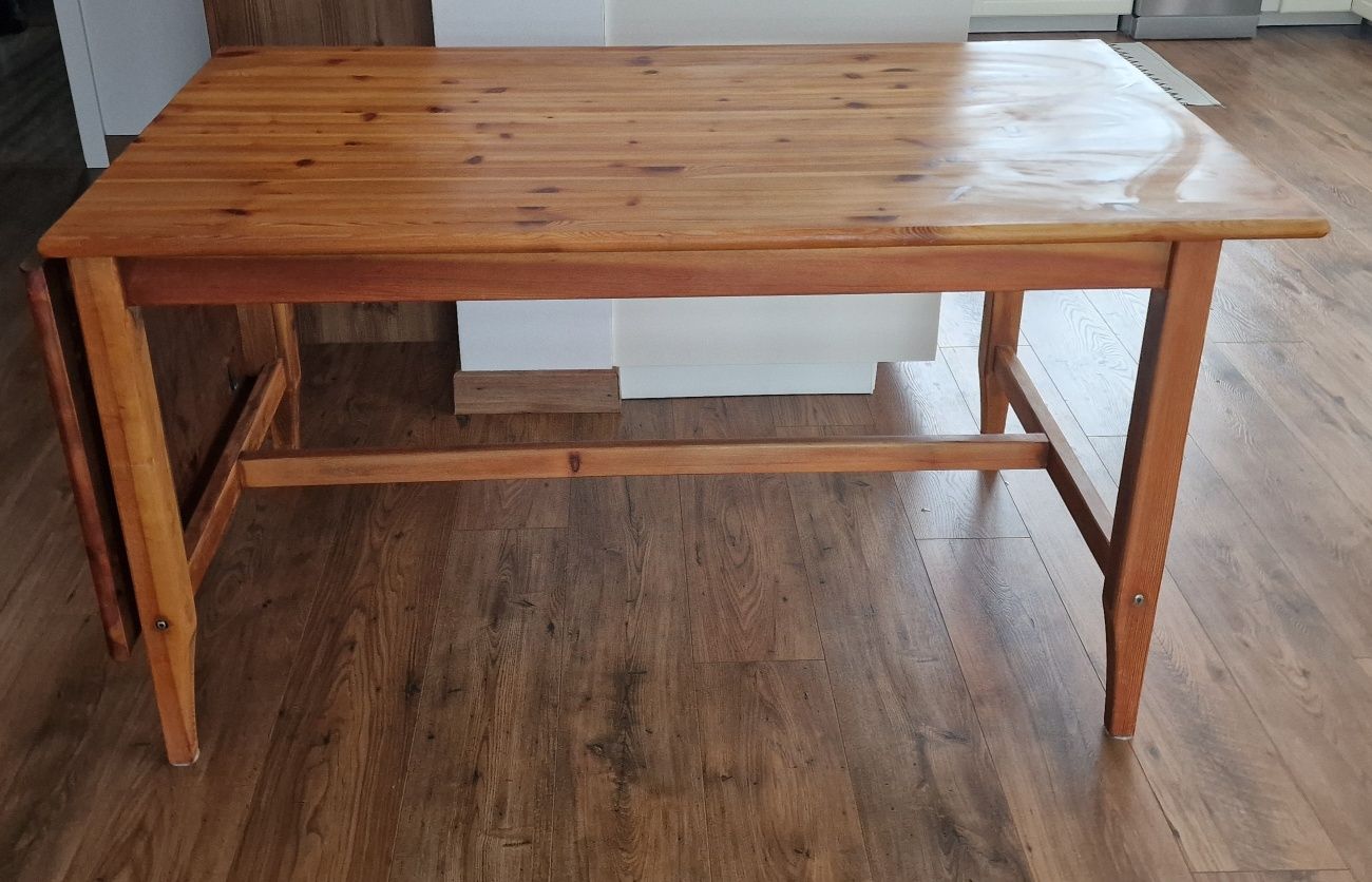 Stół drewniany Ikea lesvik