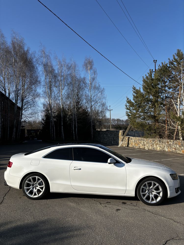 Audi a5 coupe quattro 2.0 tfsi