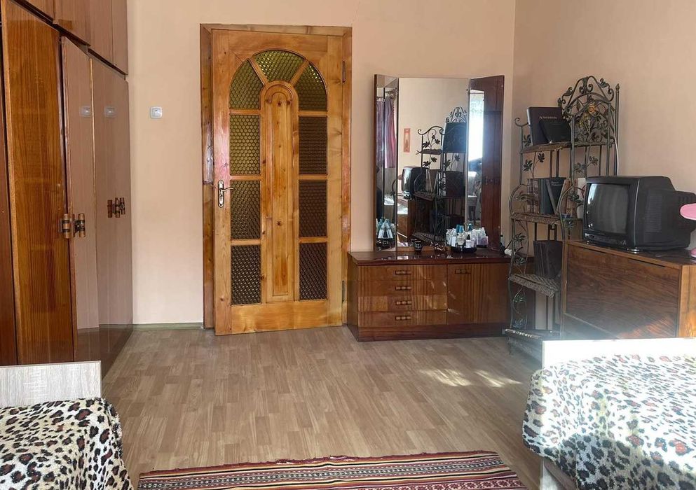 Здається дім біля термального басейна в Берегово подобово