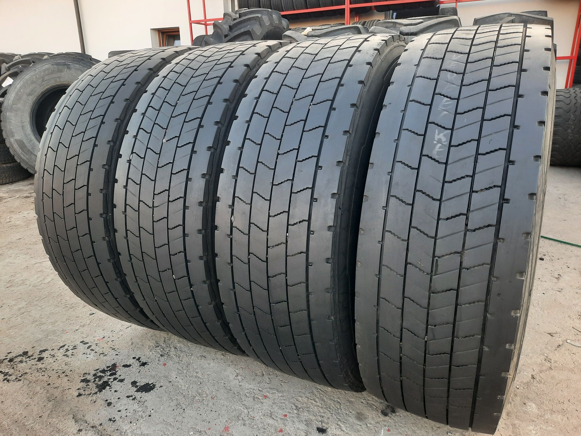 4 opony 315/70 R22.5 Continental Conti Hybrid HD3 napęd