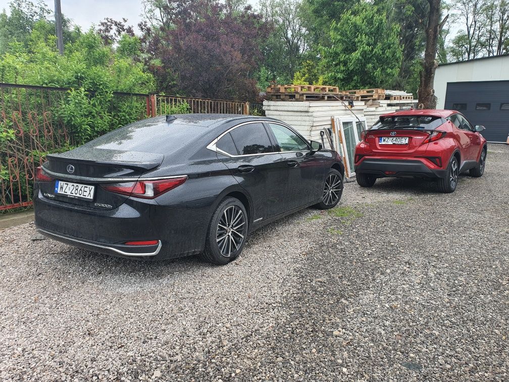 Wypożyczalnia busów busa wynajem aut Lexus BMW Mercedes chr camry raw4