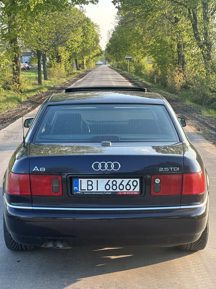 Audi A8 D2 FL 2.5 TDI V6 180KM ośka automat Lubelskie