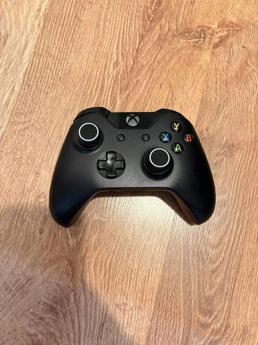 Pad do xbox one używany