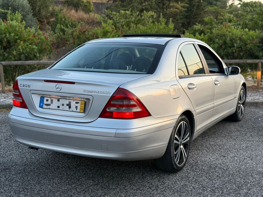 Mercedes-Benz C200 KOMPRESSOR (2.0 Gasolina 162cv) Ano 2000