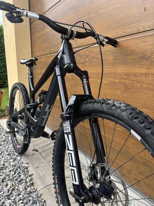 YT Capra Core 3 2023 – XL / 29” / SRAM Maven Ultimate / RockShox ULT