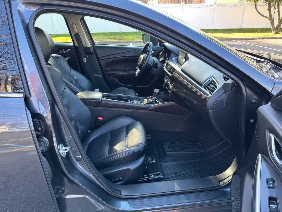 Mazda 6 i Grand Touring      2016