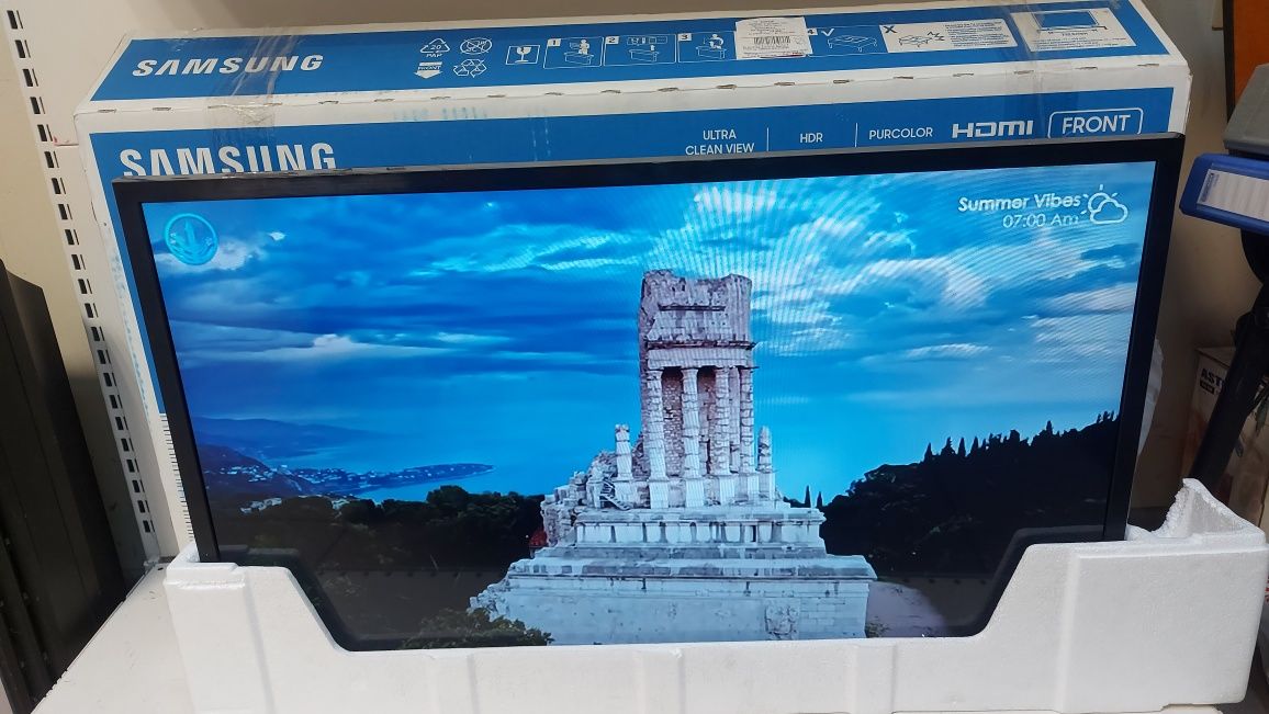 Продам телевізор Samsung smartTV