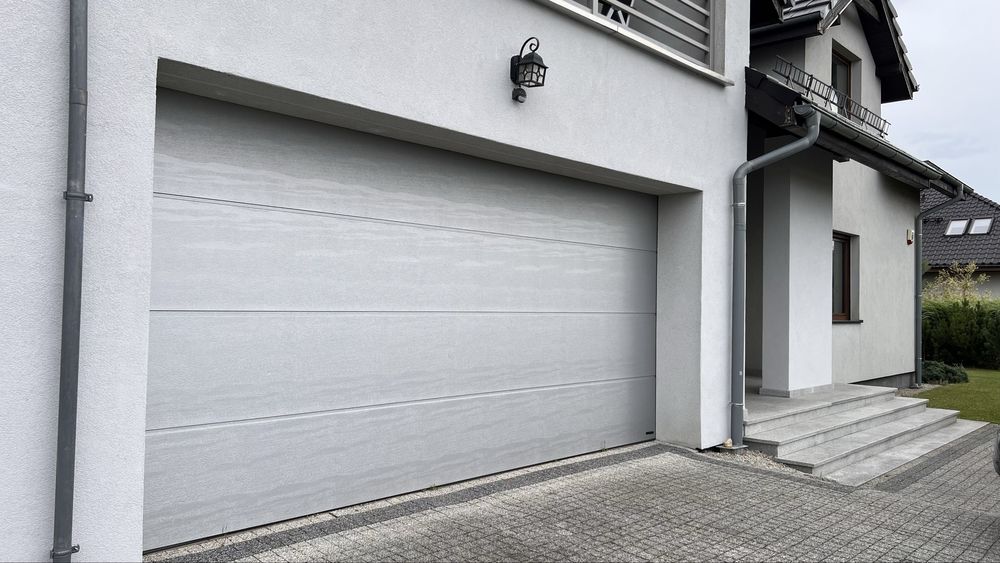 Brama elektrzyczna garażowa 4.75*2.25m