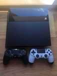 PlayStation 4 2TB + GTA V + ładowarka do padów + 2 pady