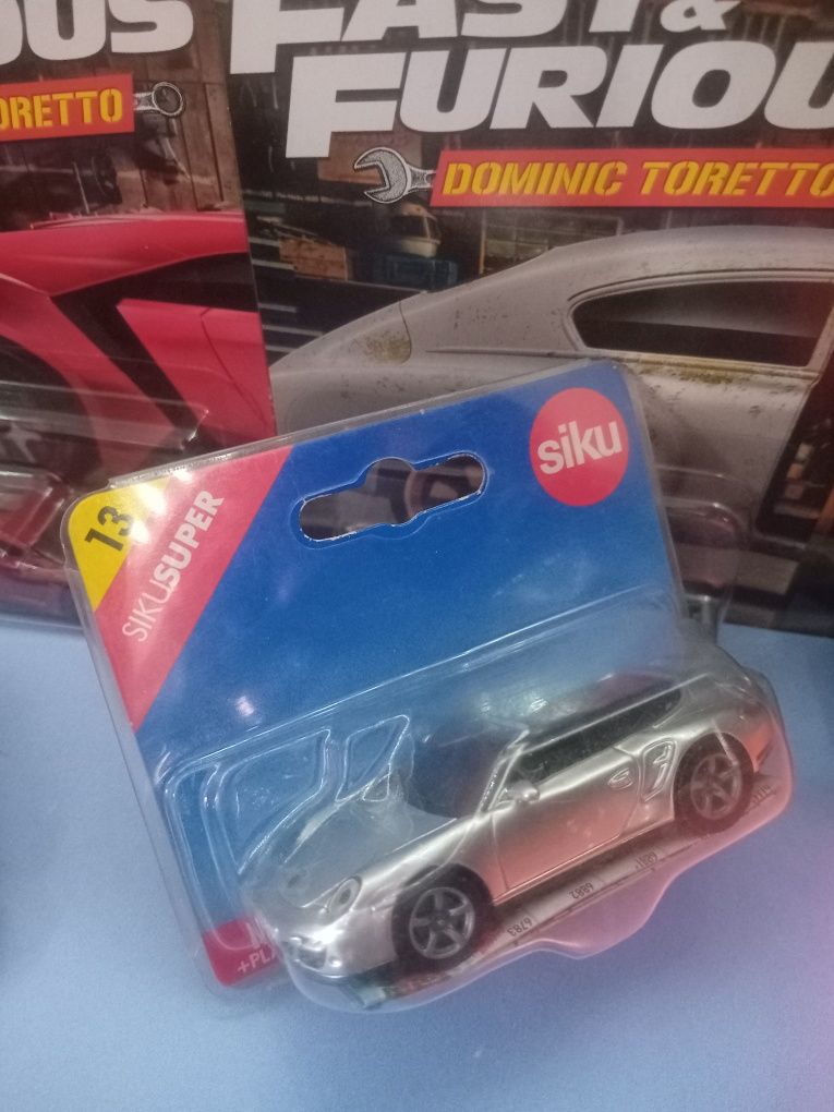 2 Porsche marca SIKU