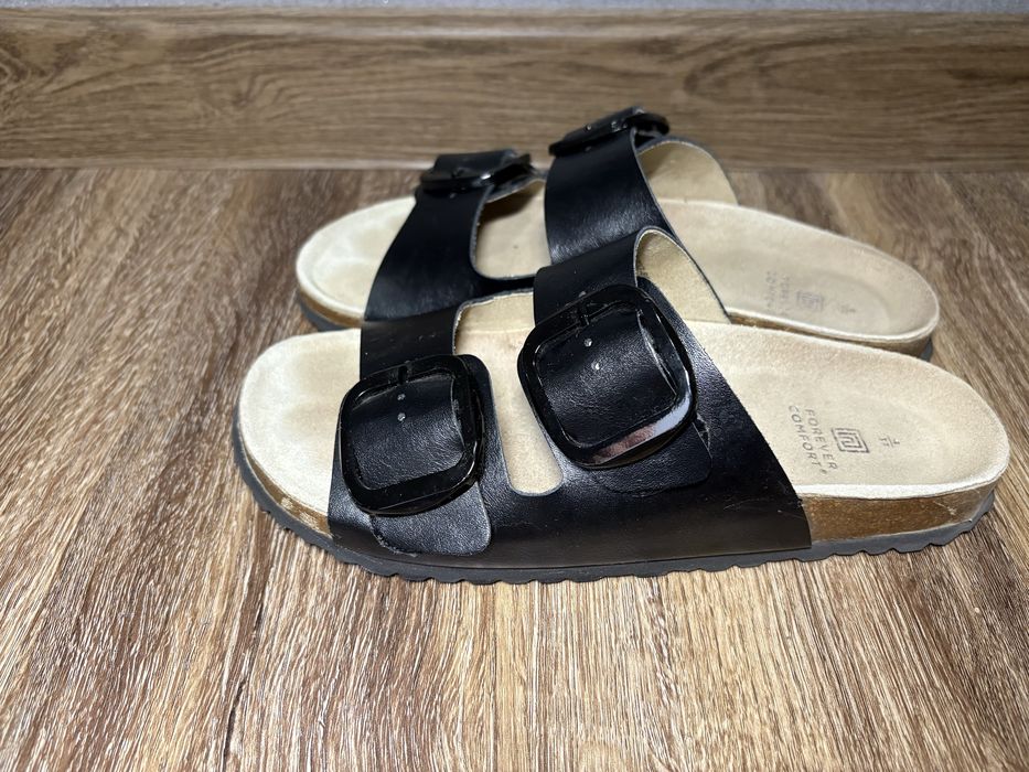 Продаю шльопанці  Next