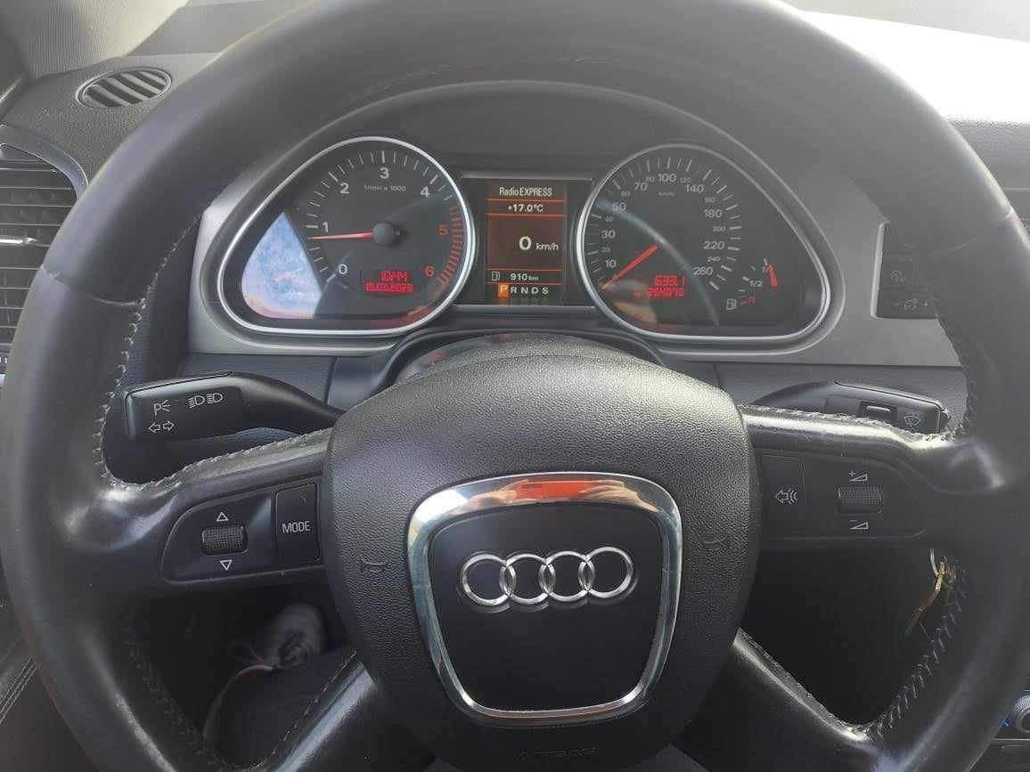 Audi Q7 2006r 3,0 TDI