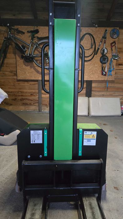 InnoLIFT S 600/700 Wózek samozaładowczy