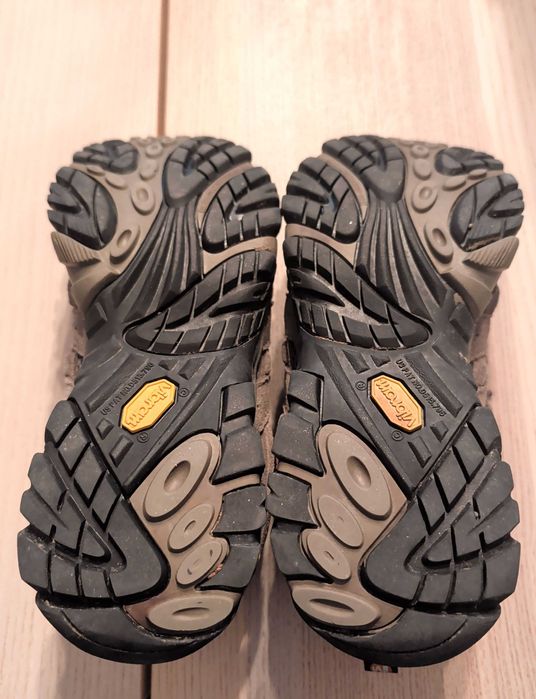 Sapatilhas de montanha Merrell Moab 2 Gore Tex (tamanho 41)