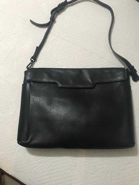 Malas diversas usadas mas em bom estado