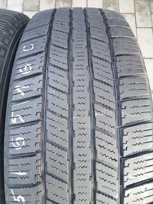 2x Opony Używane Całoroczne 215/65R16C Minerwa