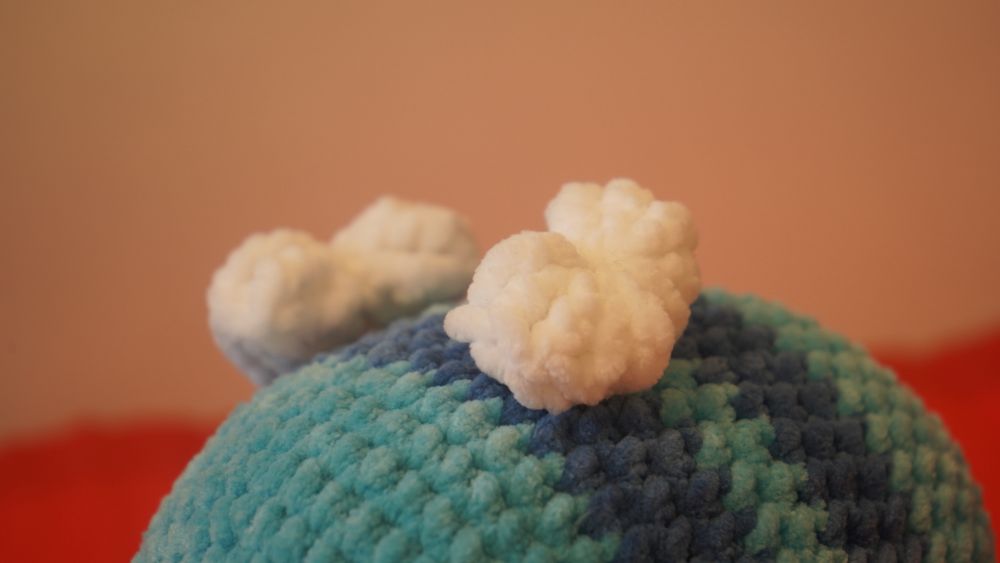 Pszczółka Amigurumi szydełko handmade pluszak pszczoła