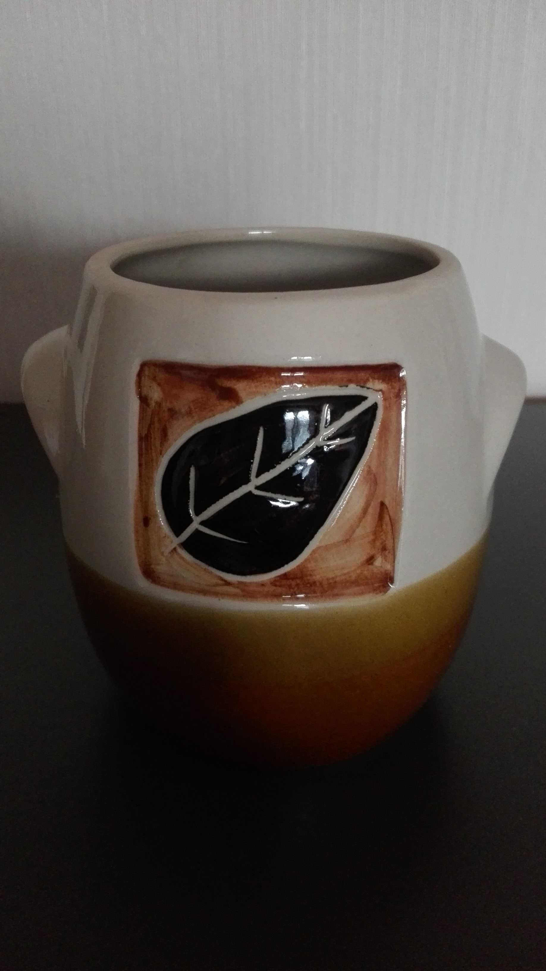 Cukiernica, pojemnik na miód, porcelit
