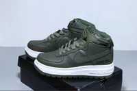 Nike Air Force Mid Gore-Tex Haki us 8 (26 см)