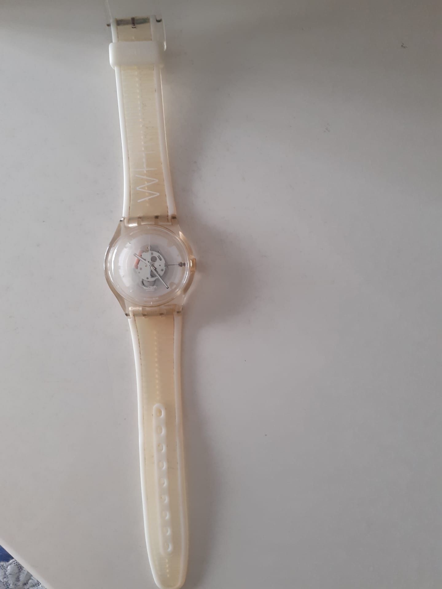 Relógio Swatch branco