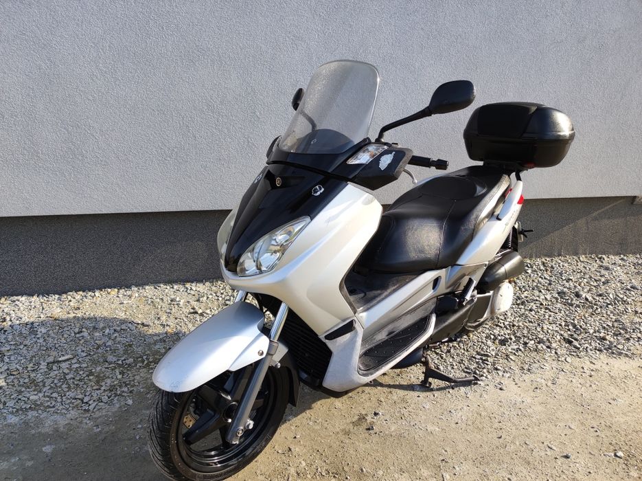 Yamaha x max 250 CC 2007r wtrysk Oparcie kufer Okazja Transport