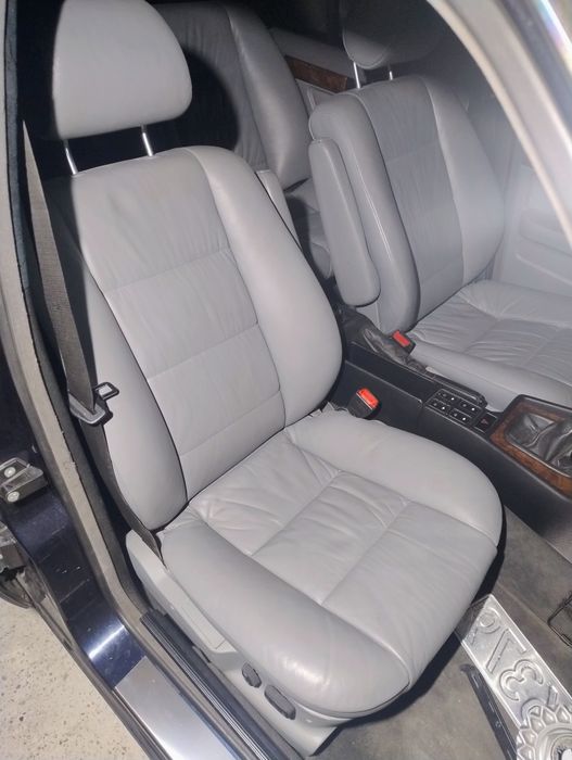 Sprzedam fotele BMW e34