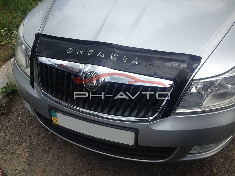 Мухобойка Дефлектор капоту Skoda Octavia A5 2004-2012 р.в.