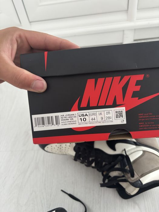 Nike Air Jordan 1 High Retro OG Dark Mocha Travis Scott 10 Us 44