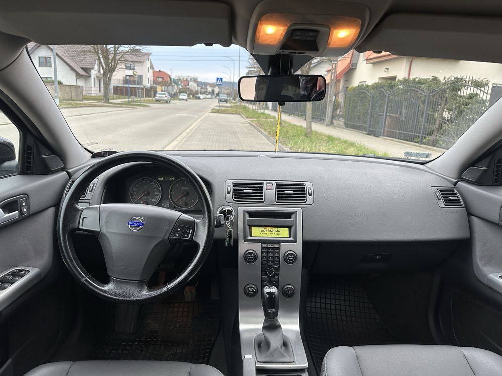 Volvo V50 2.0D 136KM, podgrzewane fotele