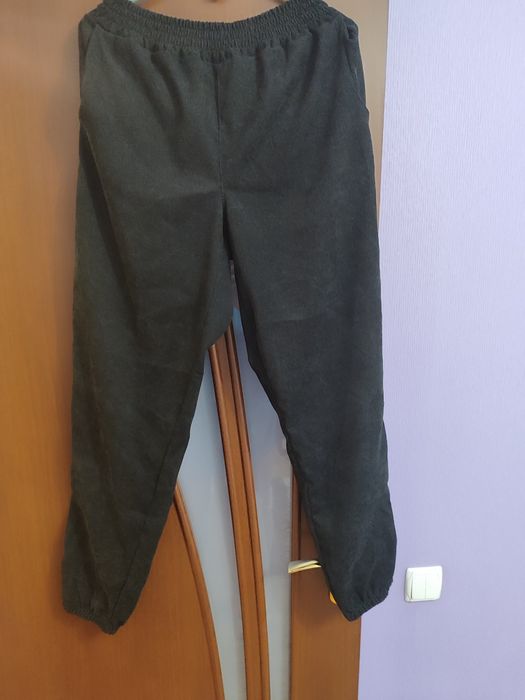 Женские вельветовые джогеры