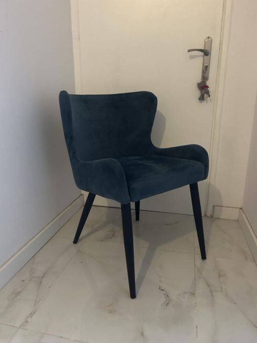 Krzesło welurowe