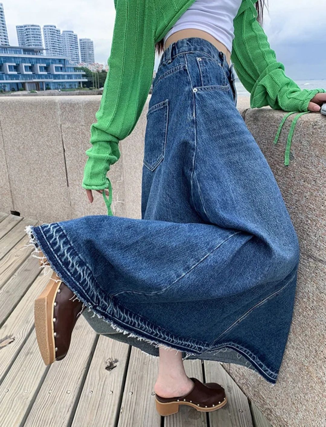 Spodnica maxi jeans rozkloszowana