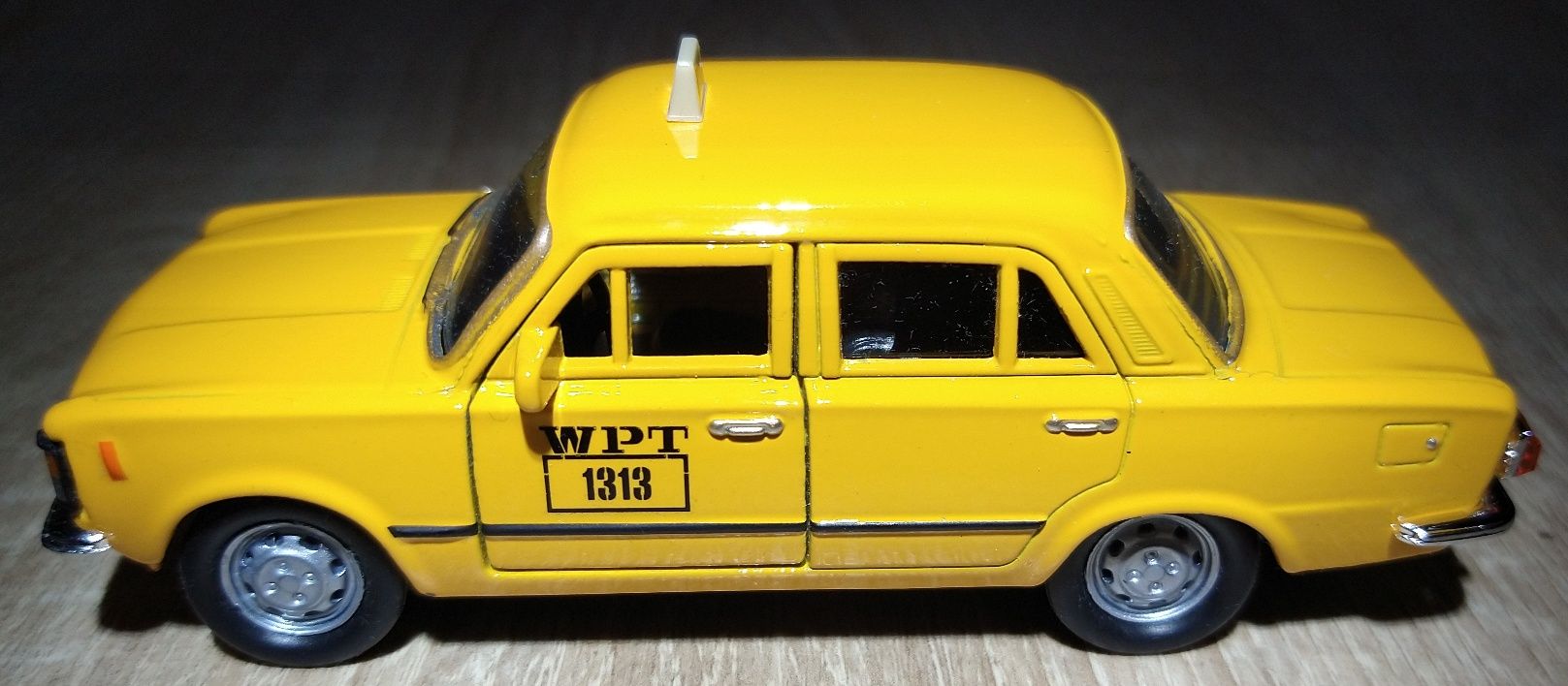 Fiat 125 P-TAXI-Nowy,1:34/Nex-Welly-Dromader